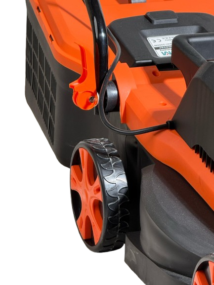 مكينة قص الحشائش بالكهرباء BT-7215 3200W 