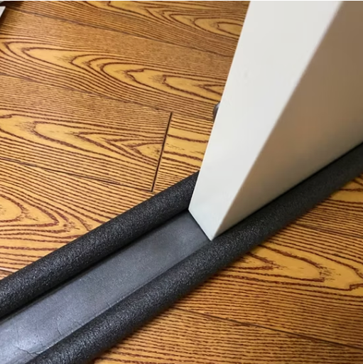 عازل أسفل الباب فلين